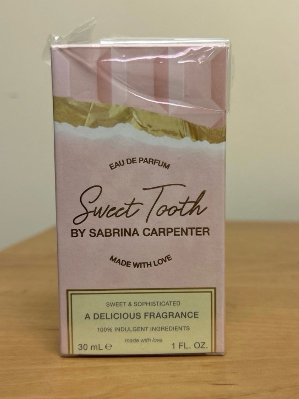 Sabrina Carpenter ~ Sweet tooth